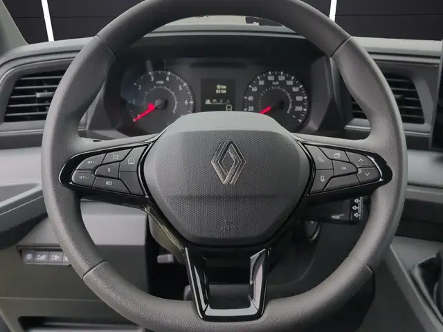 Renault Master view 14