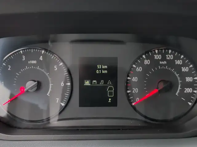 Renault Master view 15