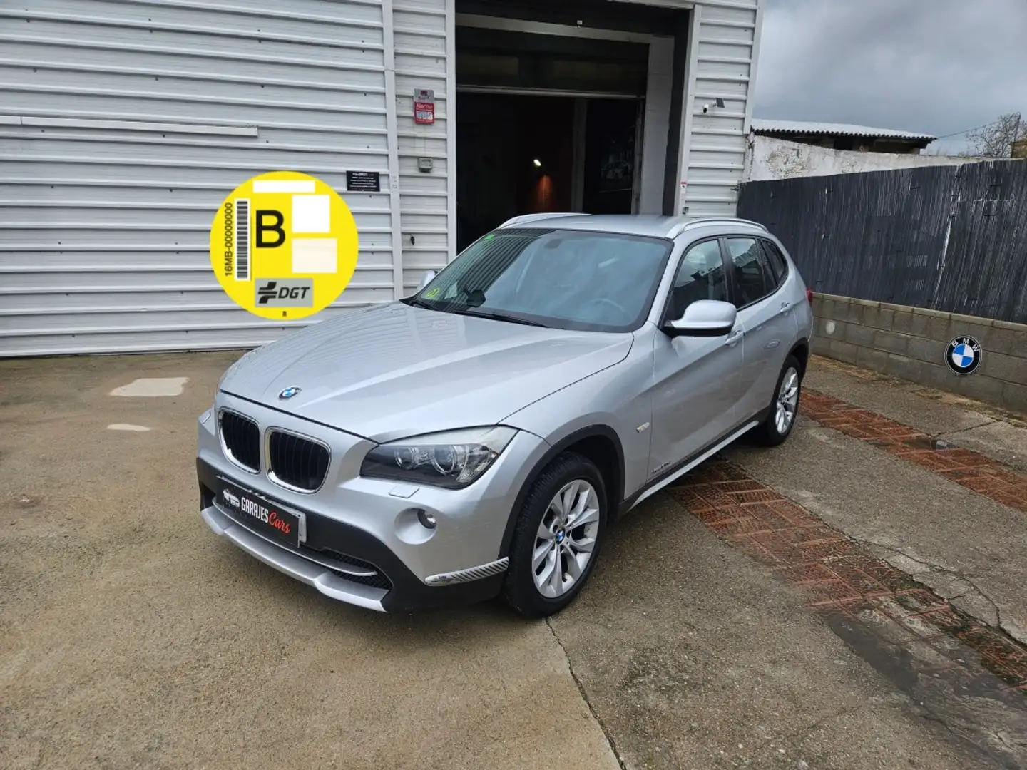 BMW X1 xDrive 20d Gris - 1