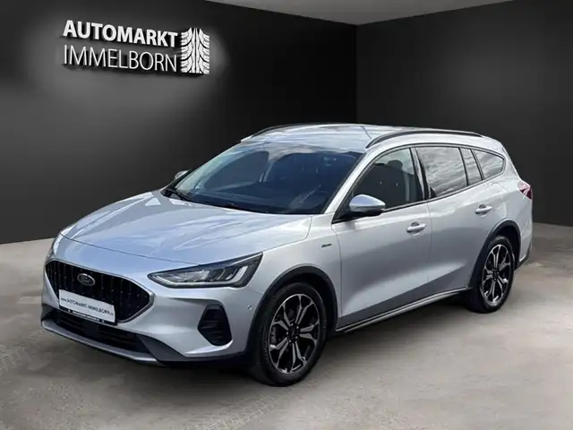 Ford Focus view 4