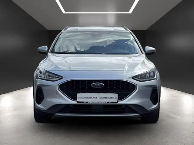 Ford Focus view 9