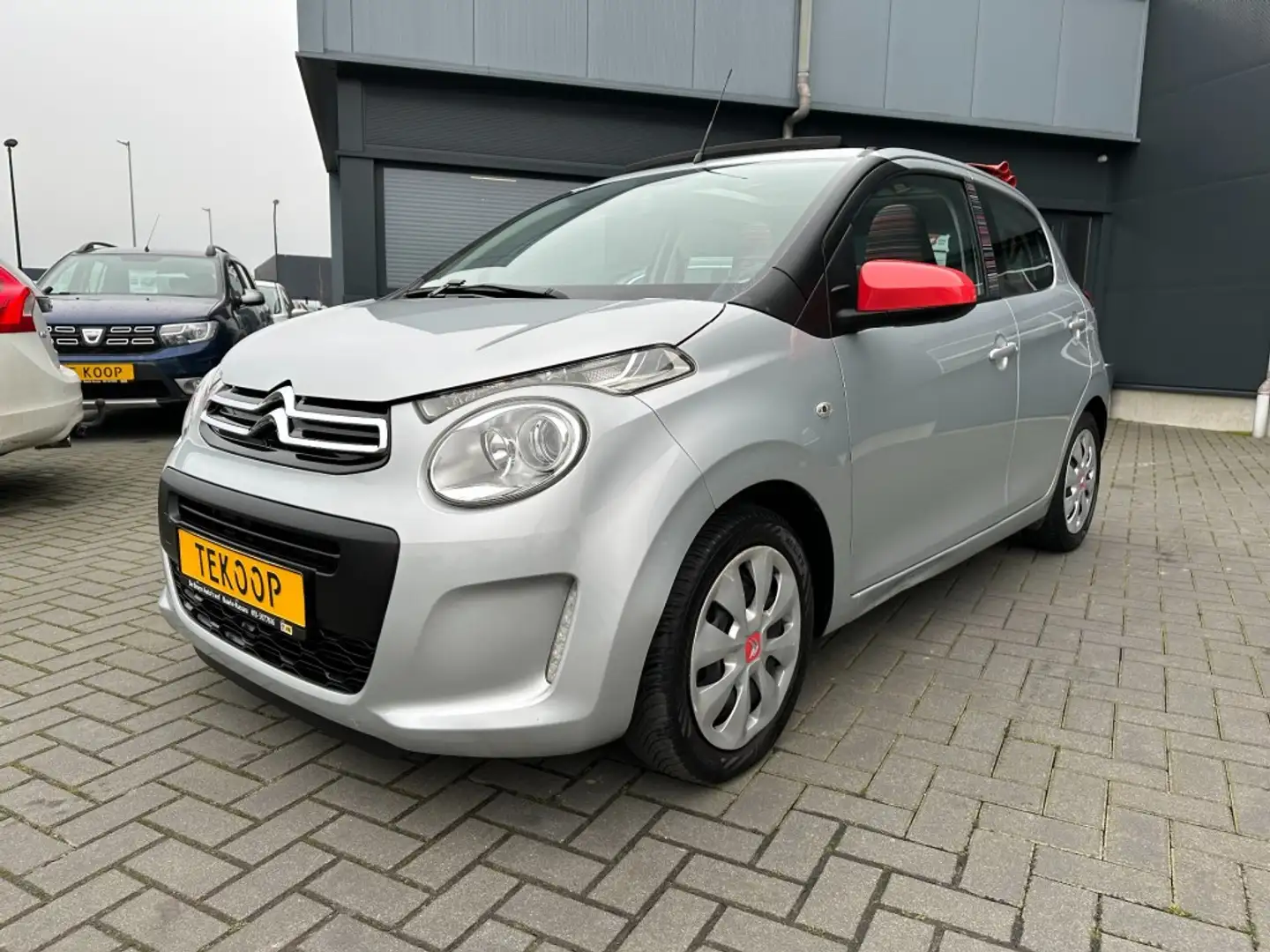 Citroen C1 1.0e-VTi Shine Cabriolet Clima Grijs - 1