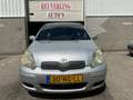 Toyota Yaris 1.3 VVT-i Sol | Airco | Automaat | APK ! Gris - thumbnail 2