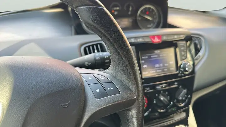 Lancia Ypsilon 2017, foto 21