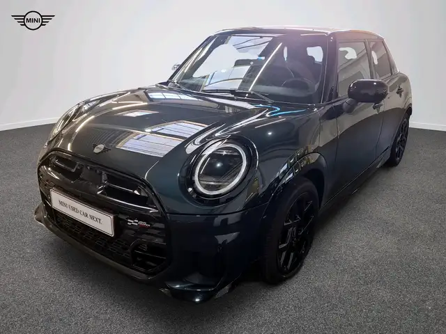MINI Cooper C John Cooper Works Trim