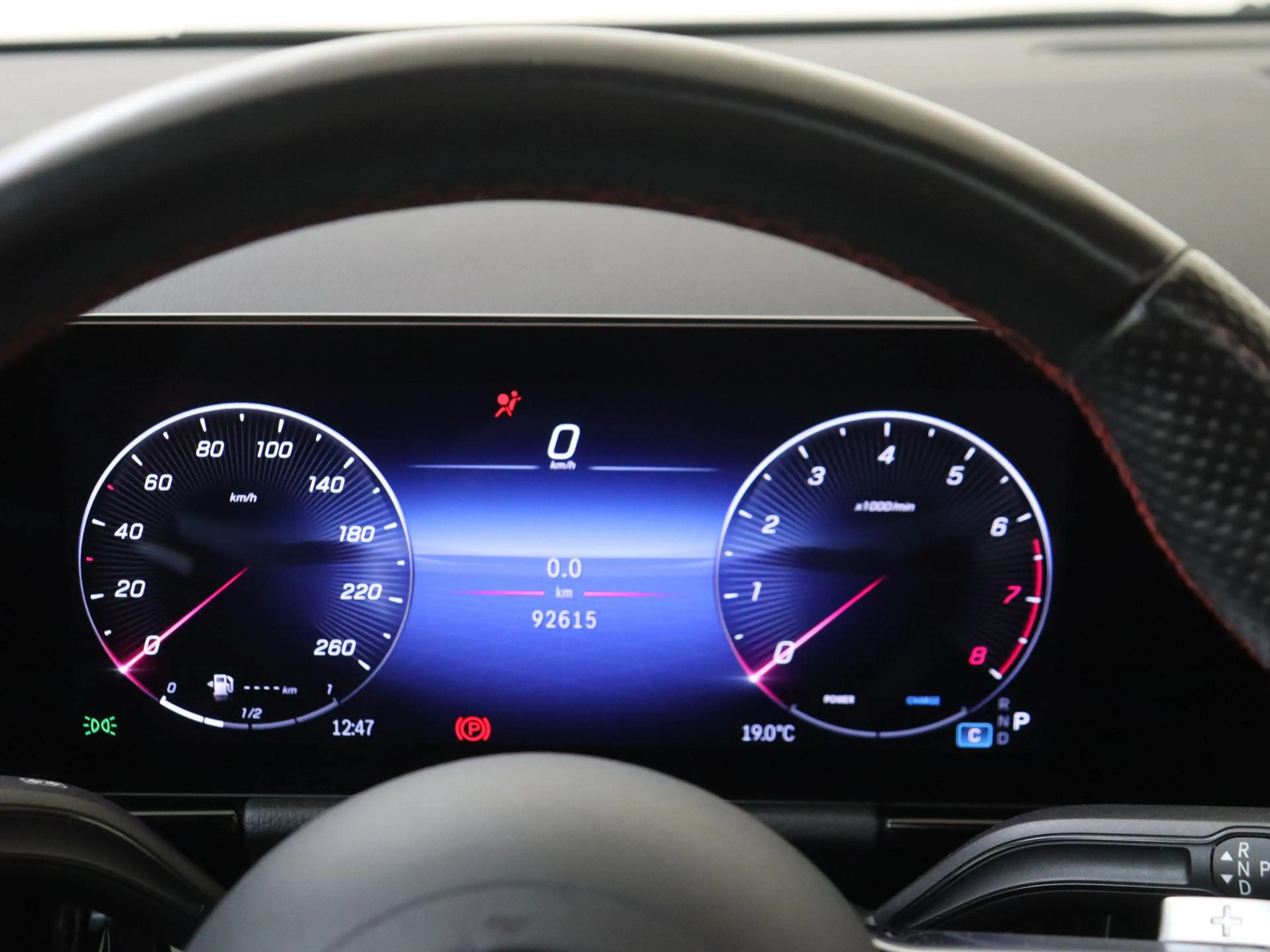 Mercedes-Benz GLA 180 AMG Line Premium Plus /Panoramadak /Burmester /Mem — photo 8