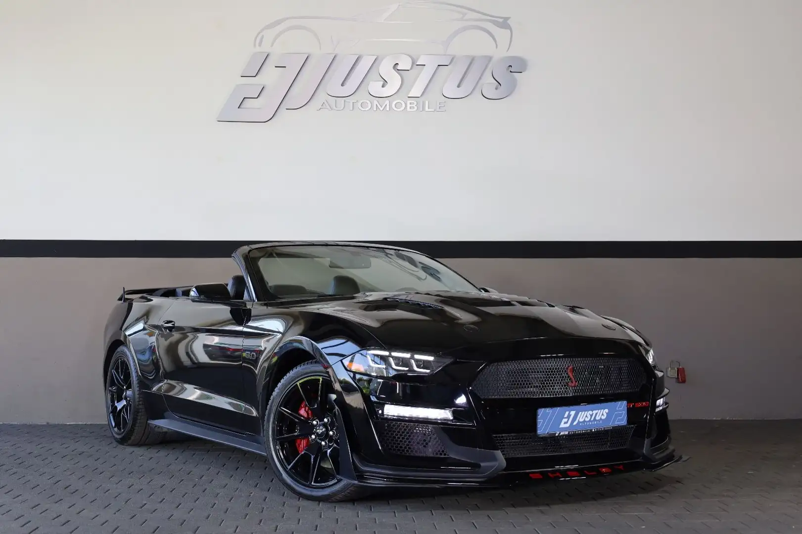 Ford Mustang 5.0 V8 GT Cabrio/SHZ/SBL/WIFI/TEMP/R19 Чёрный - 1