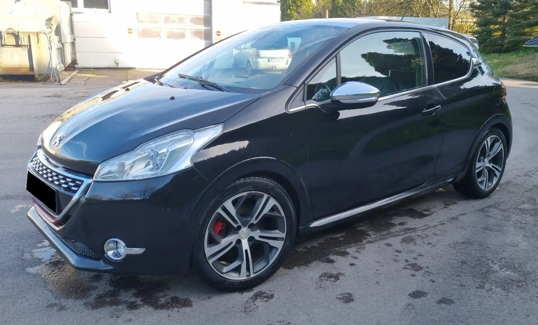 Peugeot 208 208 1.2 VTi 82ch BVM5 Business Pack Czarny - 1