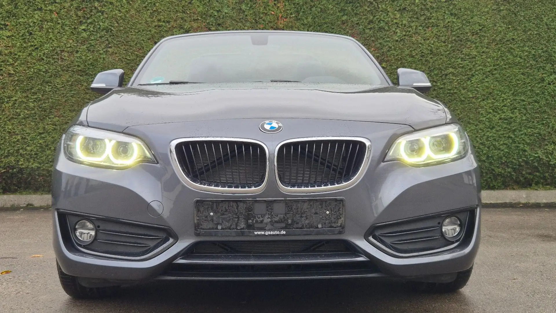 BMW 218 i Cabrio Aut.DAB/NAVI/LED/VOLL SCHECKHEFT/ Grau - 2