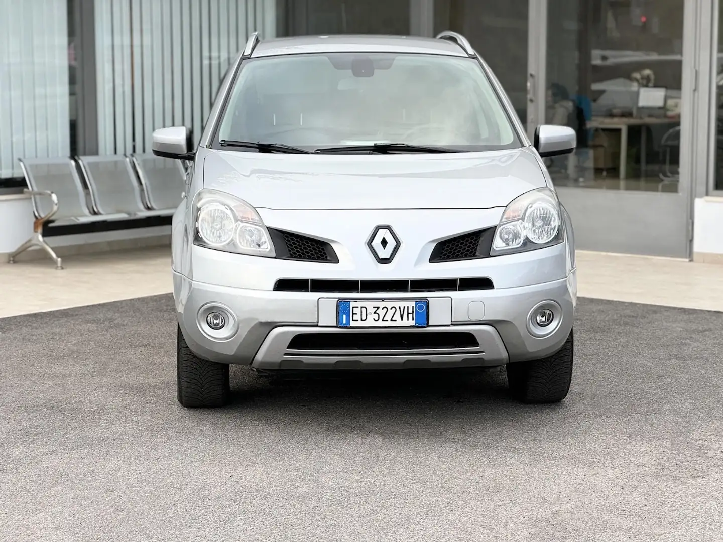 Renault Koleos 2.0 Diesel 150CV 4X2 - 2010 Silber - 2