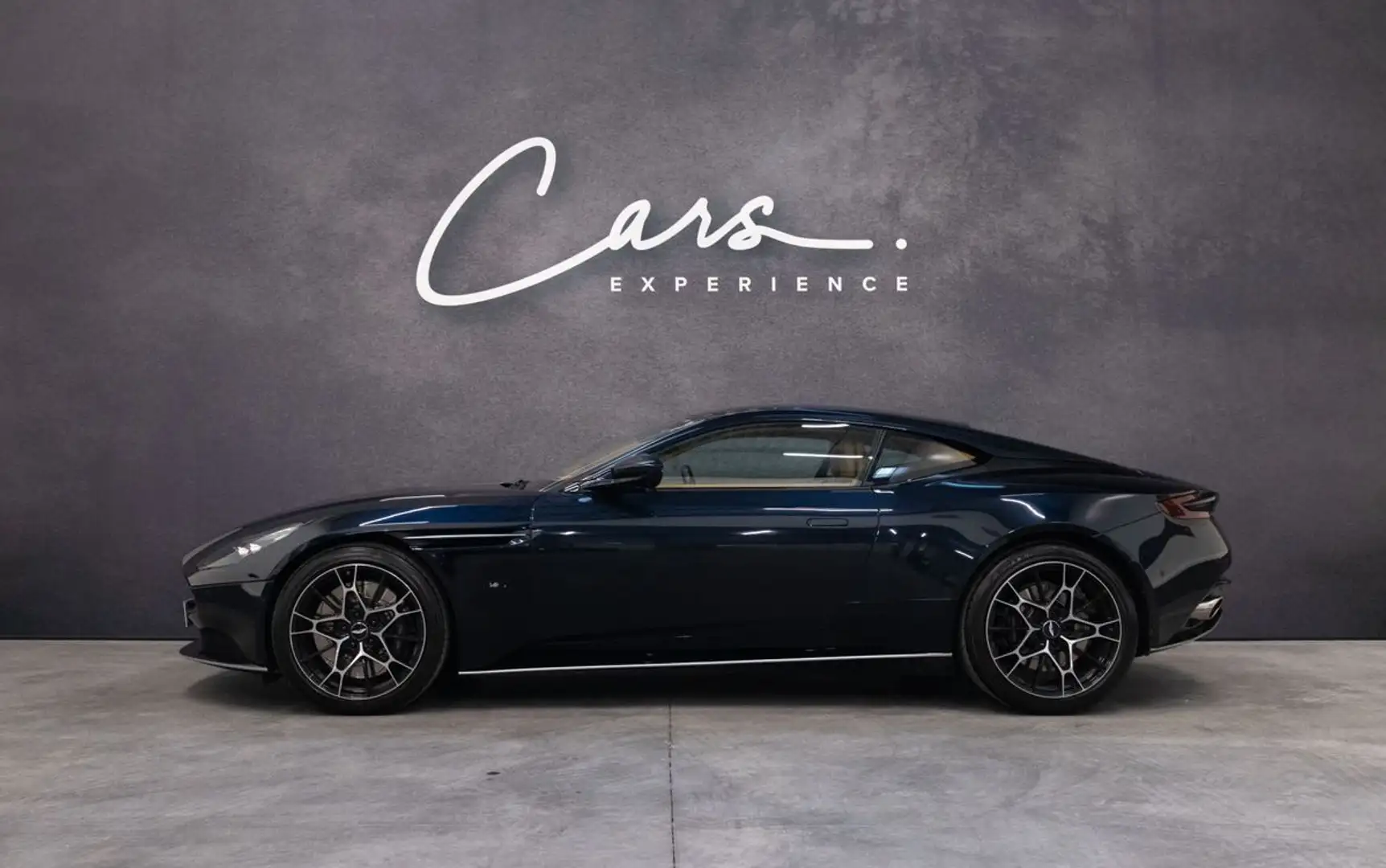 Aston Martin DB11 AMR V12 5.2 639 cv – IMMAT FRANCE CARBONE FORGE BANG & OLUFSEN CAMERA 360° SIEGES CHAUFFANTS VENTILES PPF COMPLET à parti Schwarz - 2