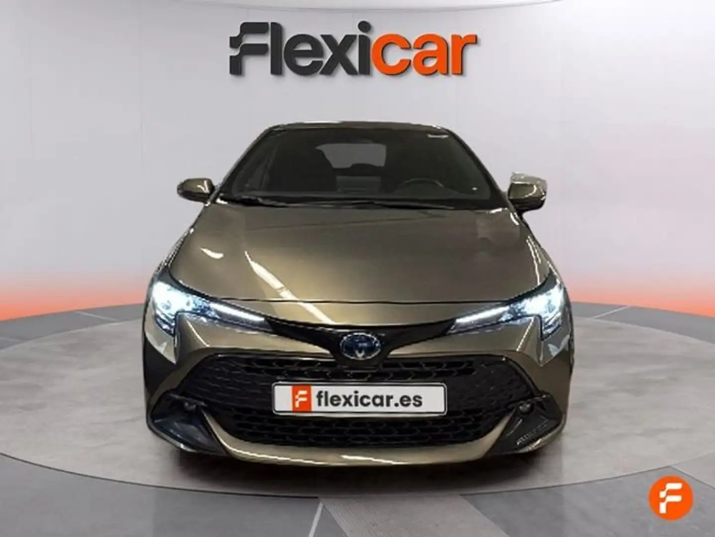 Toyota Corolla 140H Active Plus Marrón - 2