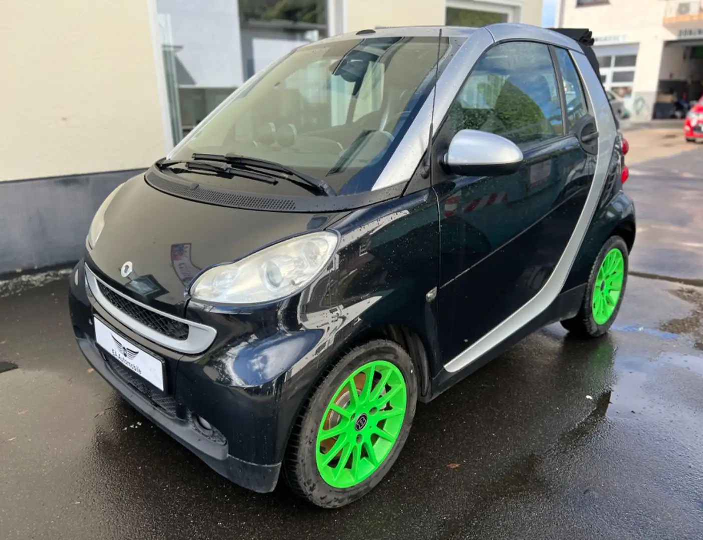 smart forTwo Cabrio 84PS*LEDER*LEDER*NAVI*451 Noir - 1