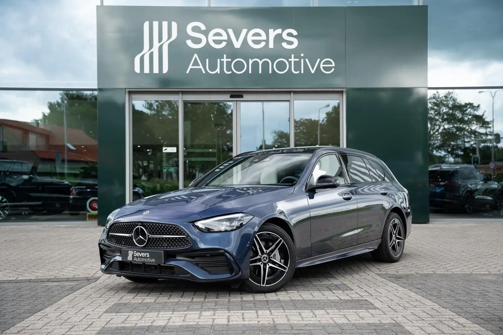 Mercedes-Benz C 300 e AMG Line | Burmester 3D Surround Sound systeem | Blauw - 1