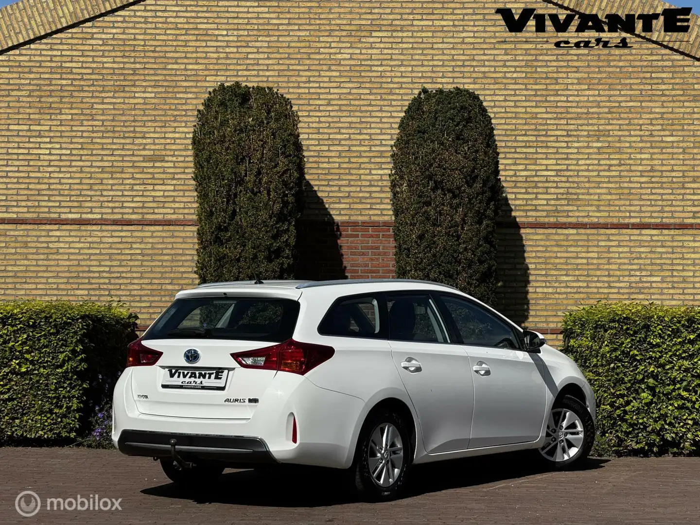 Toyota Auris Touring Sports 1.8 Hybrid Aspiration Camera*Cruise Blanc - 2