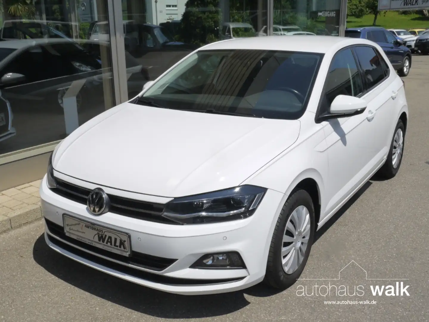 Volkswagen Polo 1.6 TDI Comfortline NAVI DAB LED RFK Blanc - 2