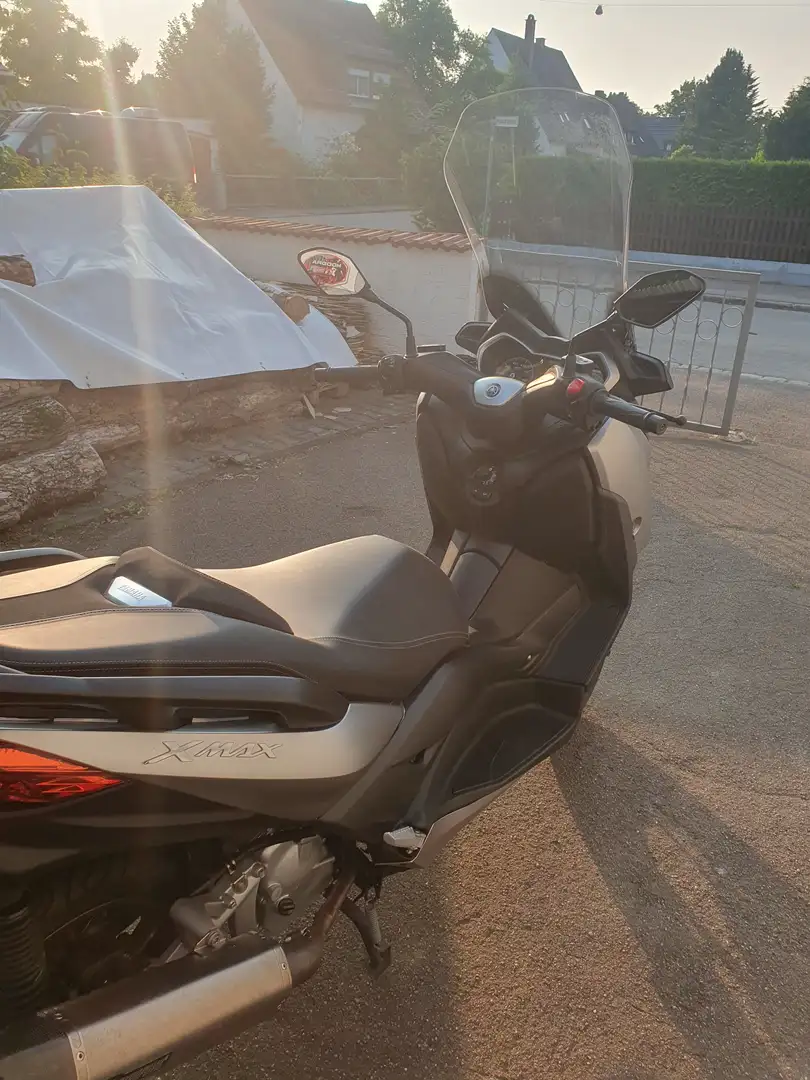 Yamaha X-Max 125 Mbk f Schwarz - 2