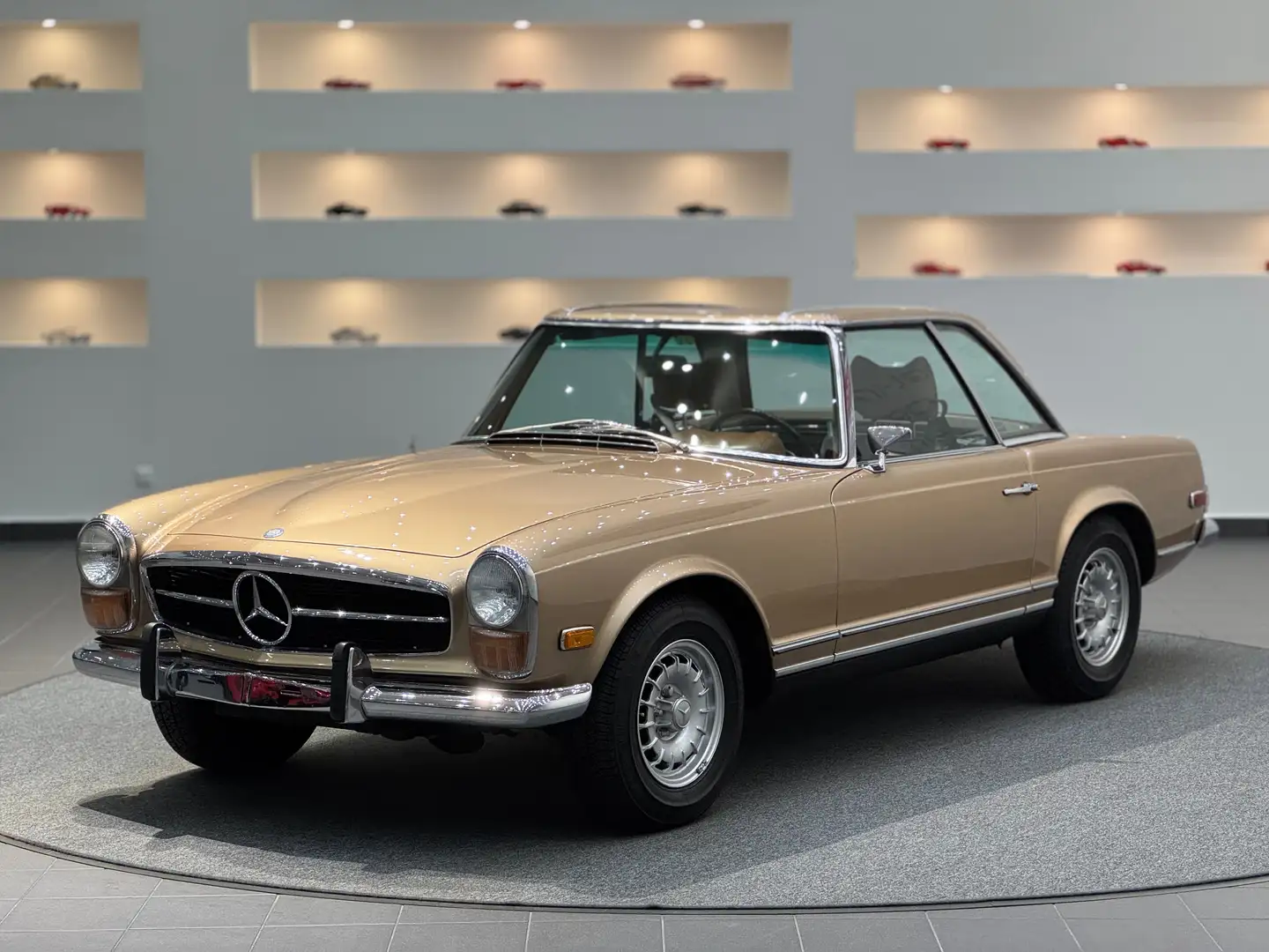 Mercedes-Benz 280 SL Pagode Cabrio*Hardtop*Aut.*Ungeschweißt* Gold - 1