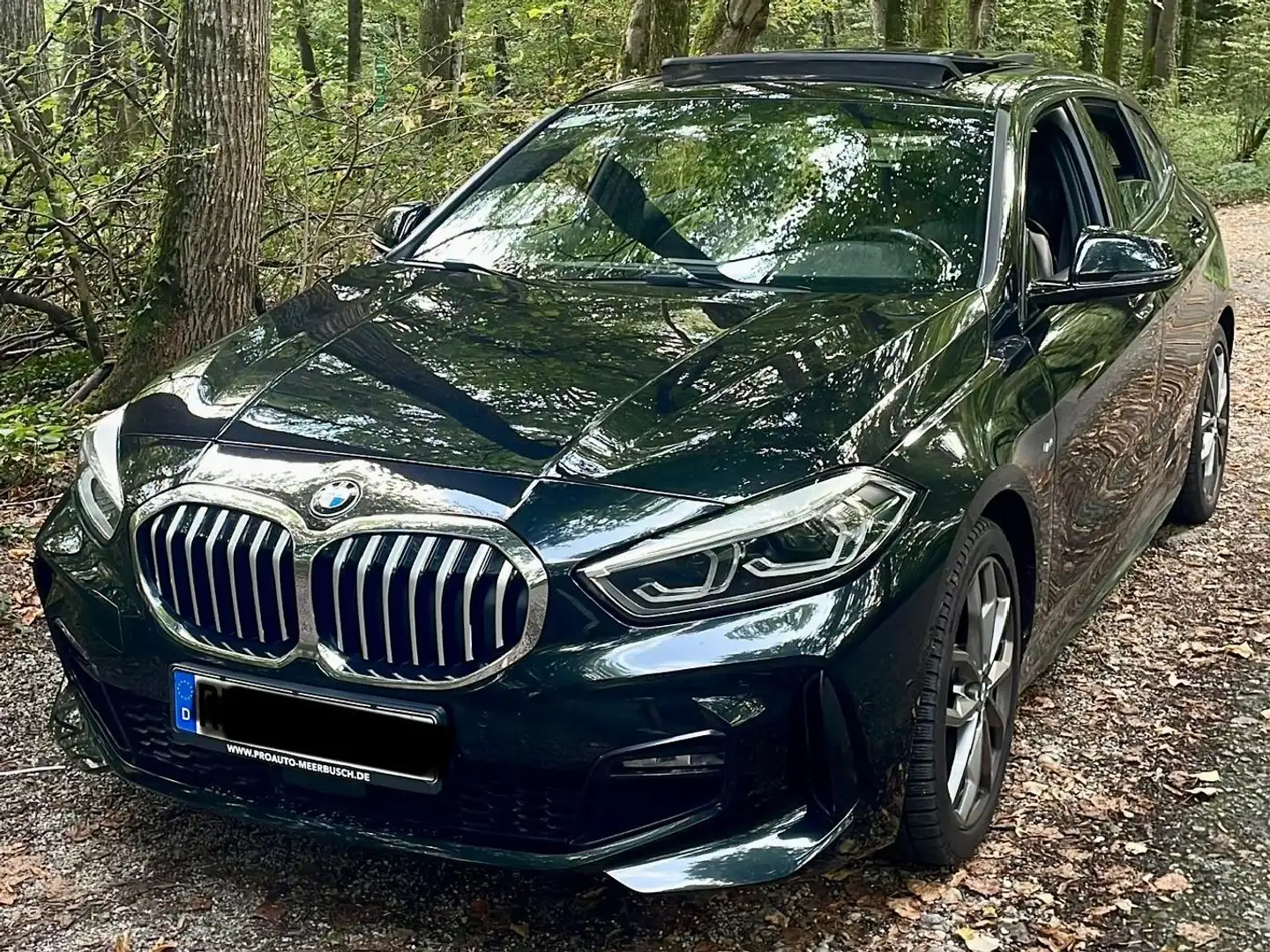 BMW 120 120d M Sport Aut. M Sport Schwarz - 2
