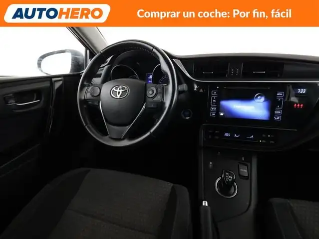 Toyota Auris view 14