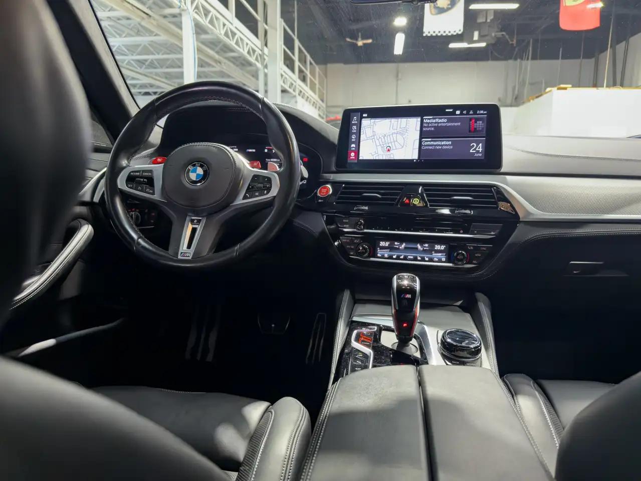 BMW M5 photo BMW M5