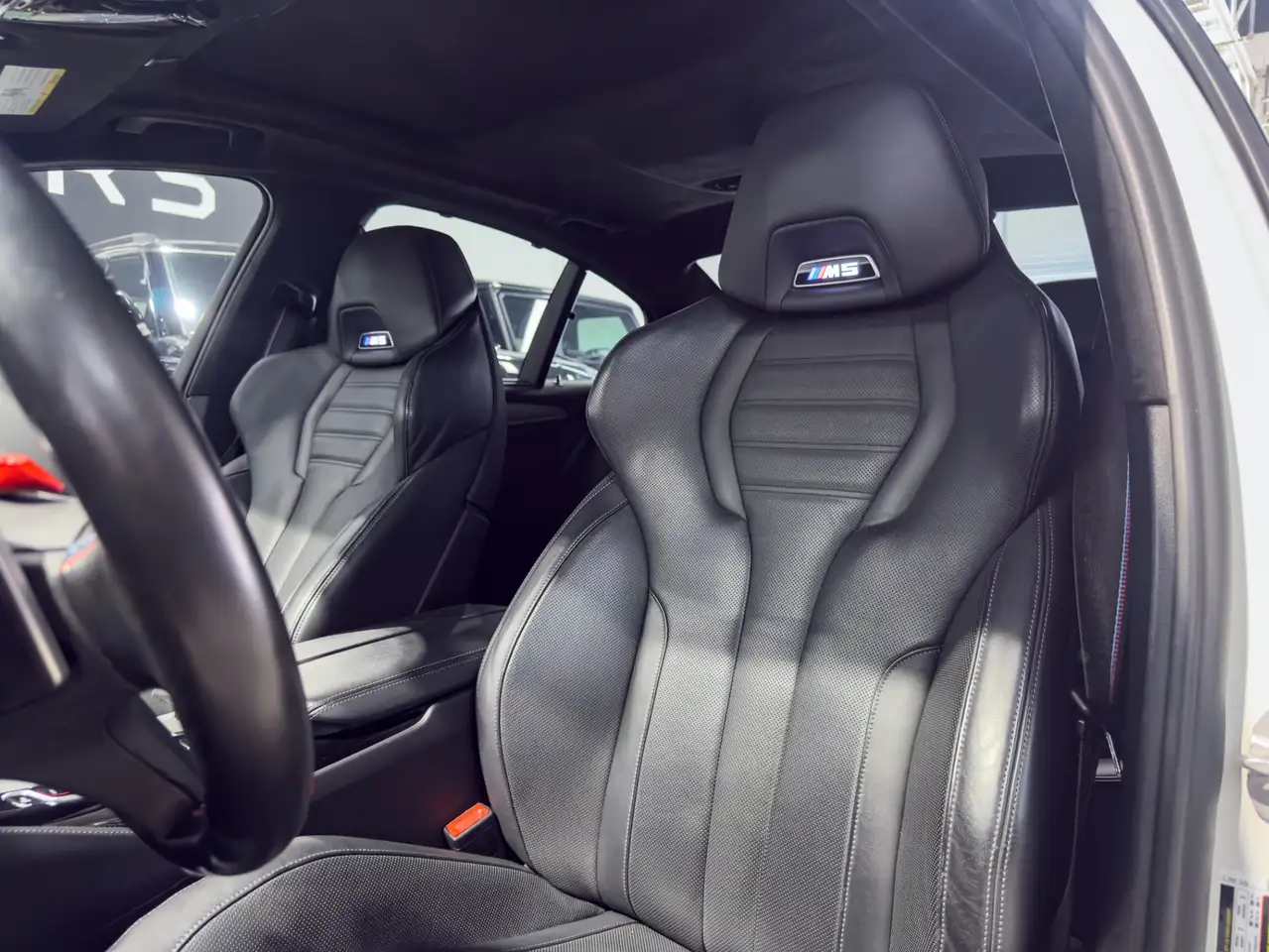 BMW M5 photo BMW M5