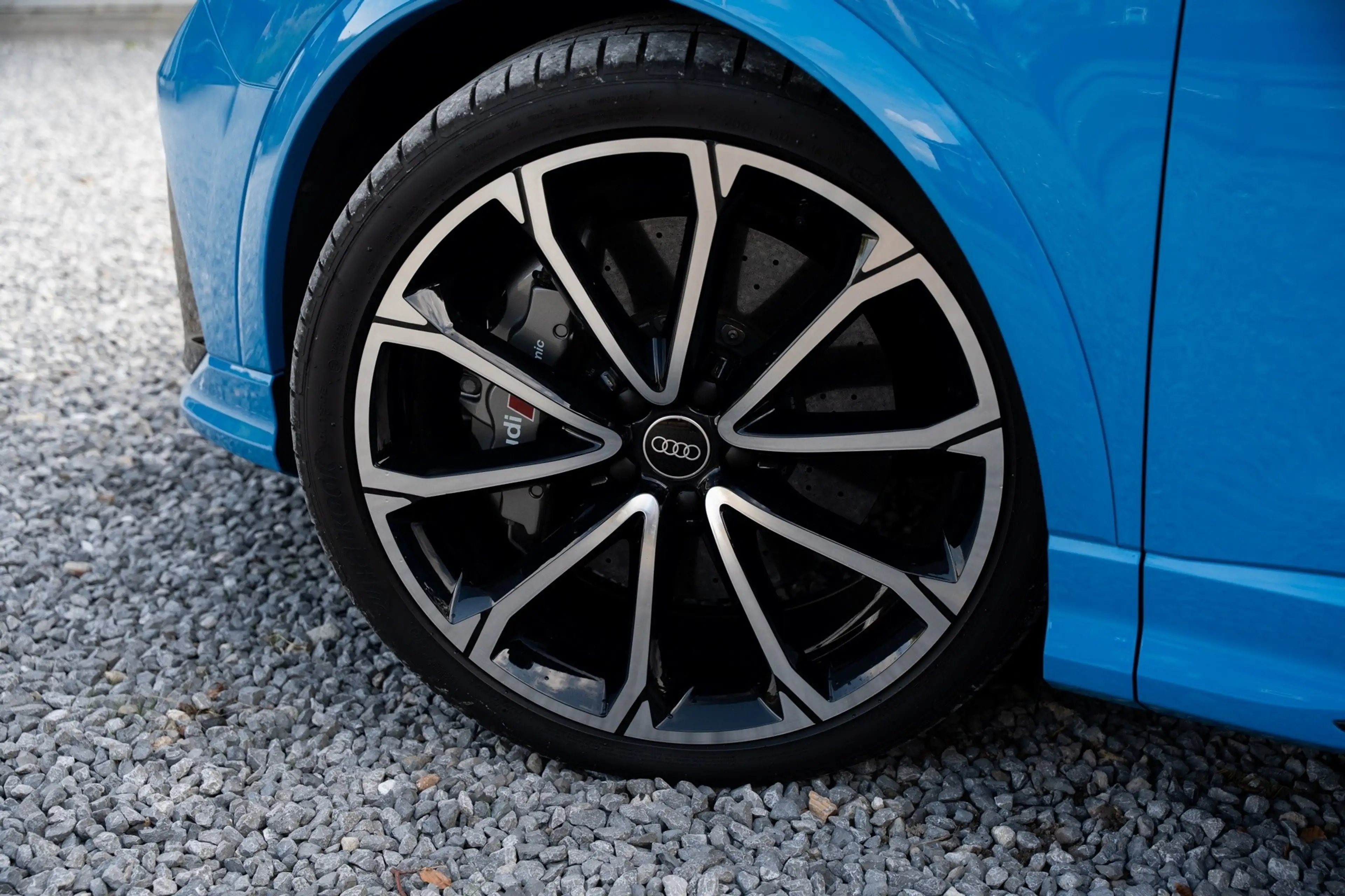 Audi RS Q3 RS Q3 2.5 TFSI QUATTRO/PANO/KERAMISCH/B&O — photo 42