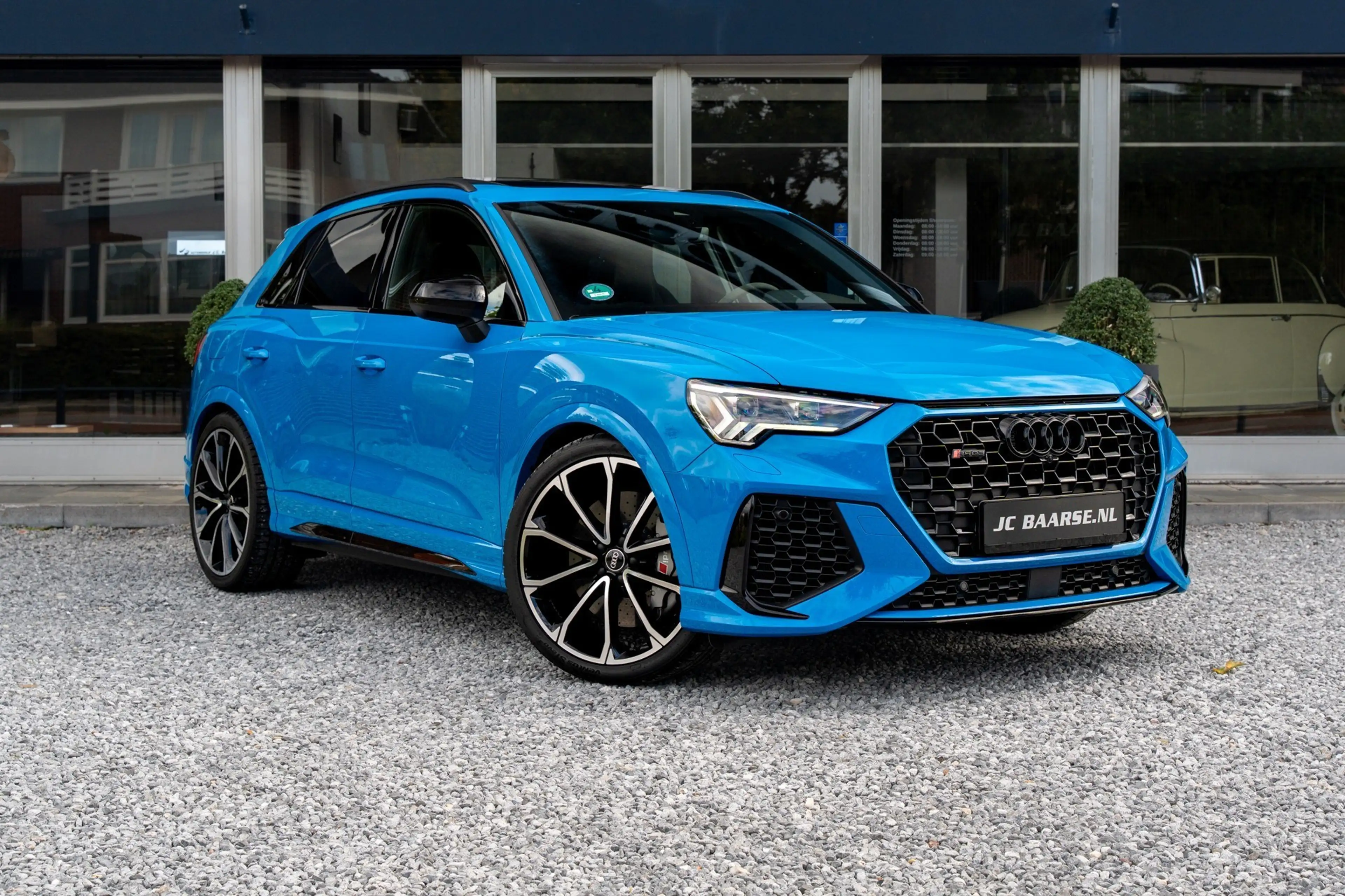 Audi RS Q3 RS Q3 2.5 TFSI QUATTRO/PANO/KERAMISCH/B&O — photo 3