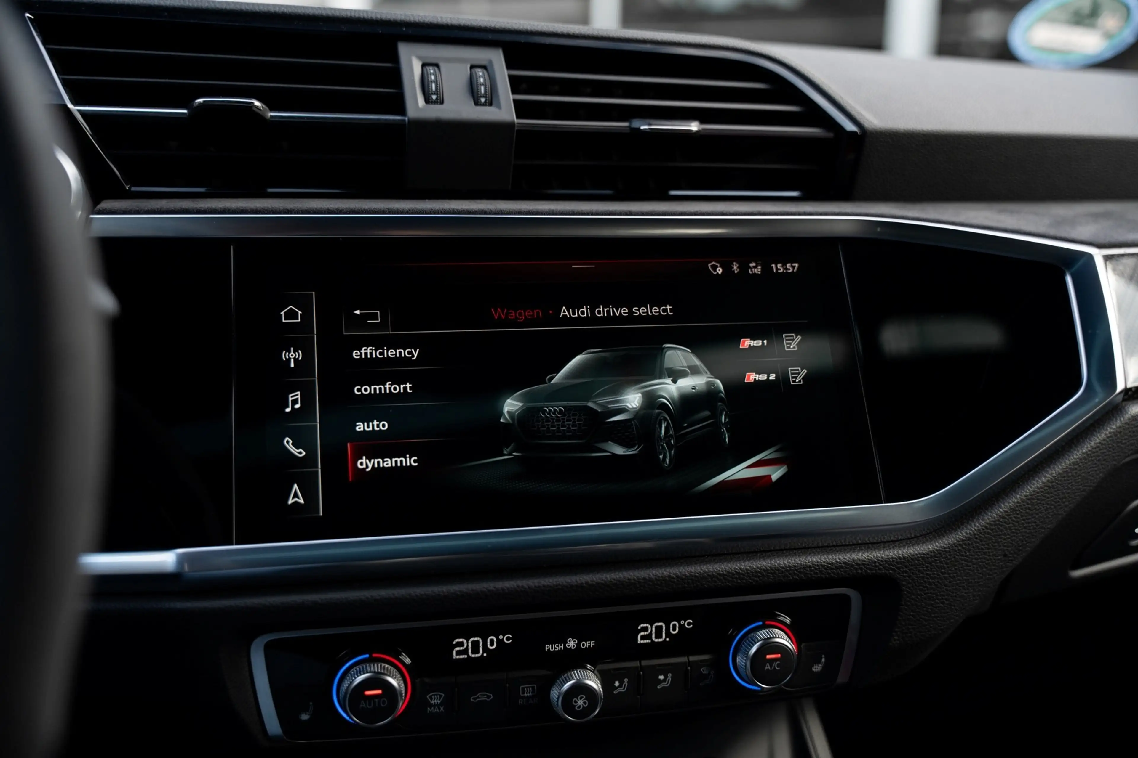 Audi RS Q3 RS Q3 2.5 TFSI QUATTRO/PANO/KERAMISCH/B&O — photo 27