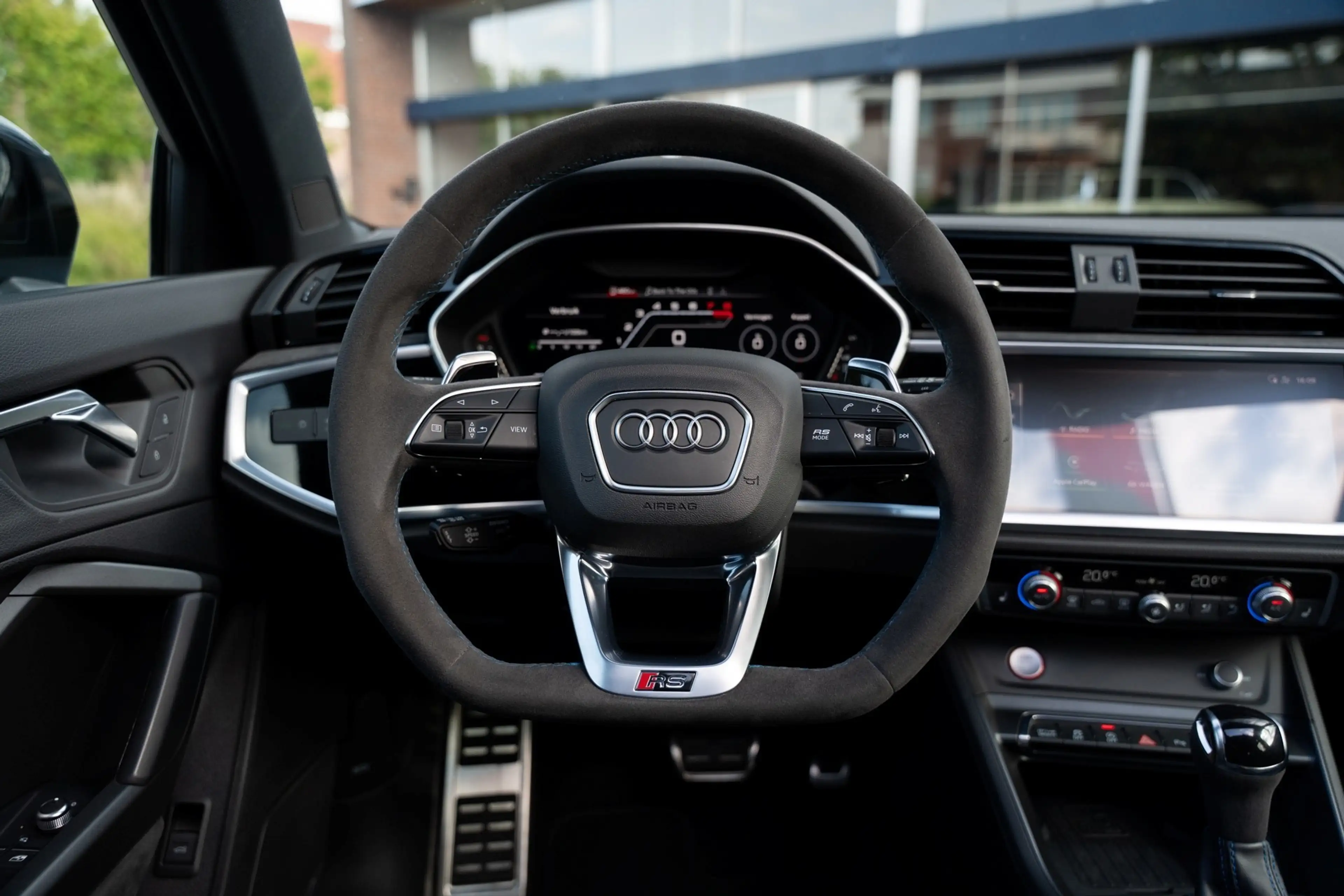 Audi RS Q3 RS Q3 2.5 TFSI QUATTRO/PANO/KERAMISCH/B&O — photo 16