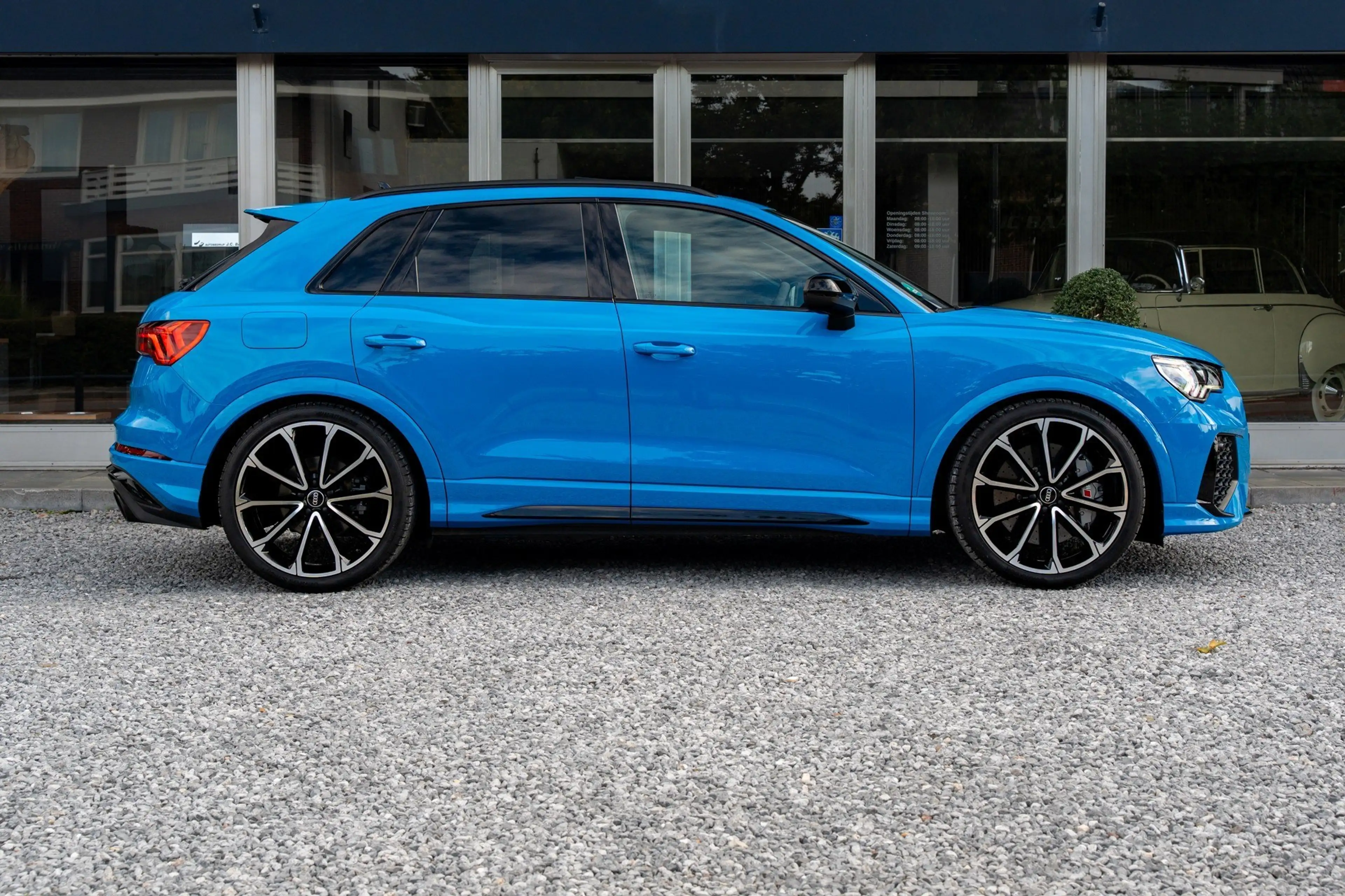 Audi RS Q3 RS Q3 2.5 TFSI QUATTRO/PANO/KERAMISCH/B&O — photo 4