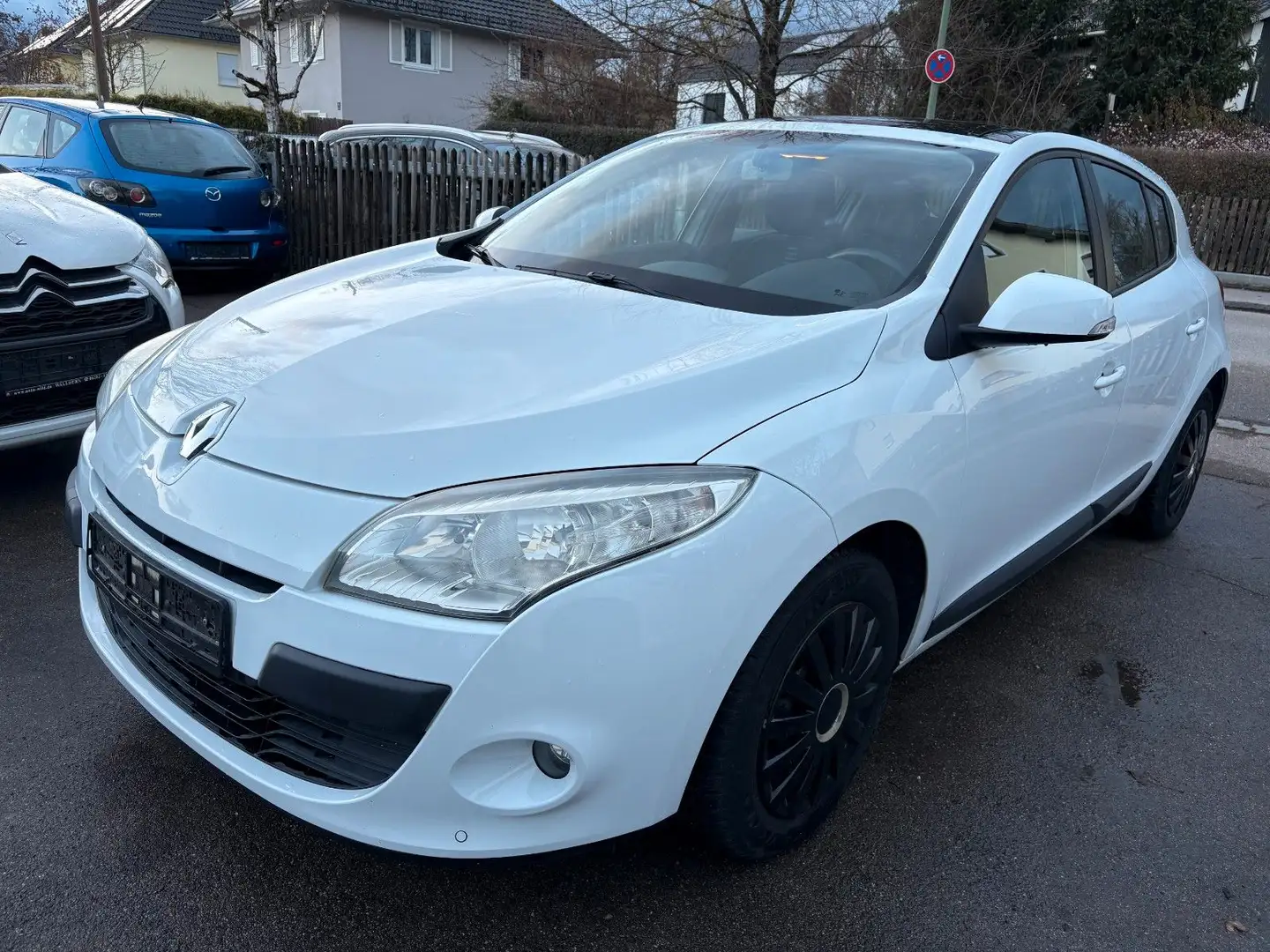 Renault Megane Expression 1,5 dCi 110 FAP eco2 TÜV 09/26 Білий - 2