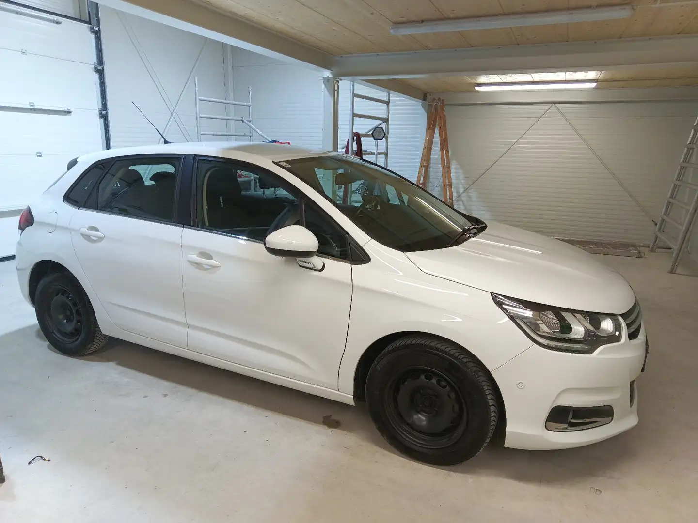 Citroen C4 C4 BlueHDi 120 S Weiß - 2
