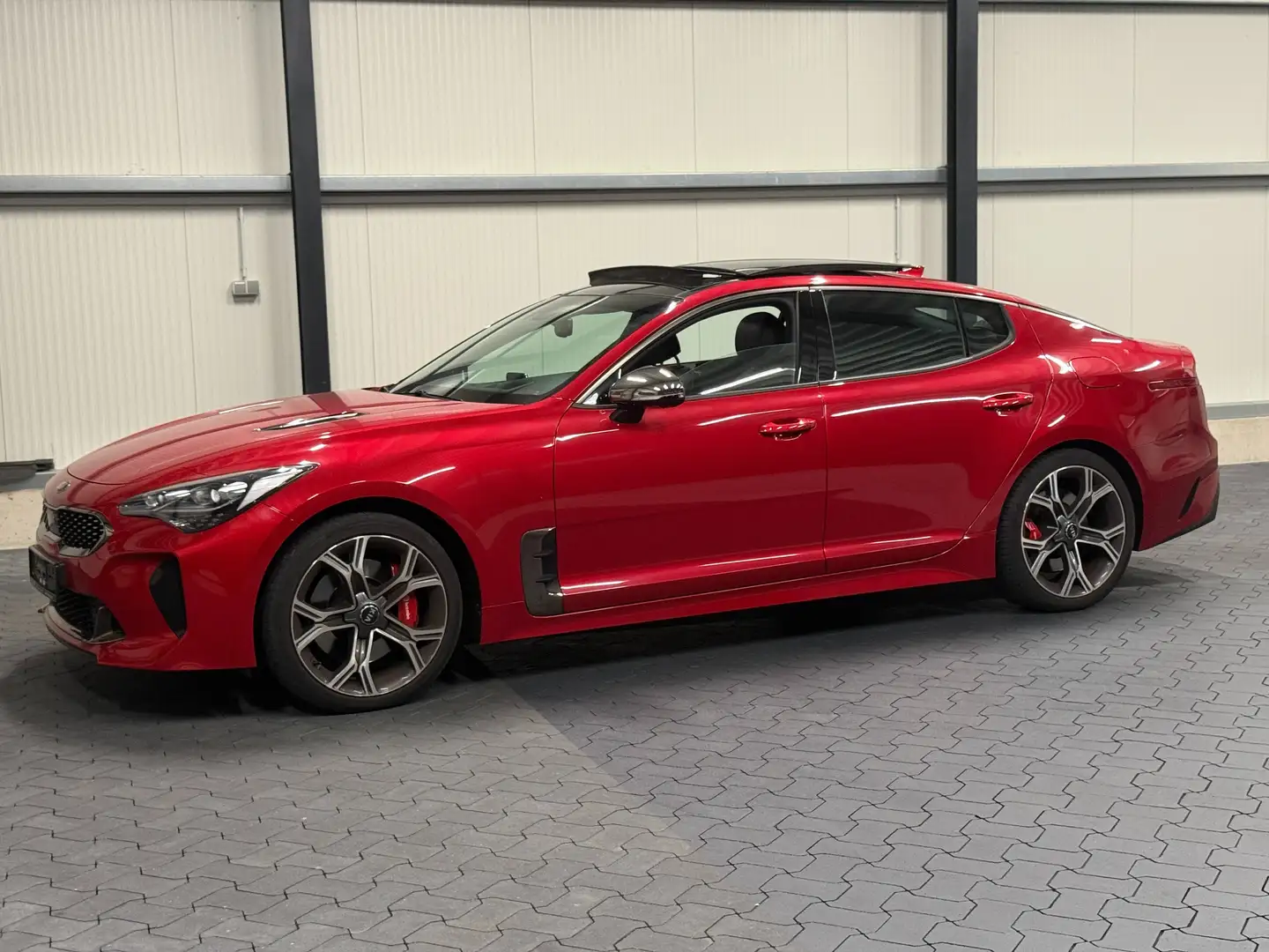 Kia Stinger GT 4WD *PANORAMA**nur 35.000 km ** Rot - 2