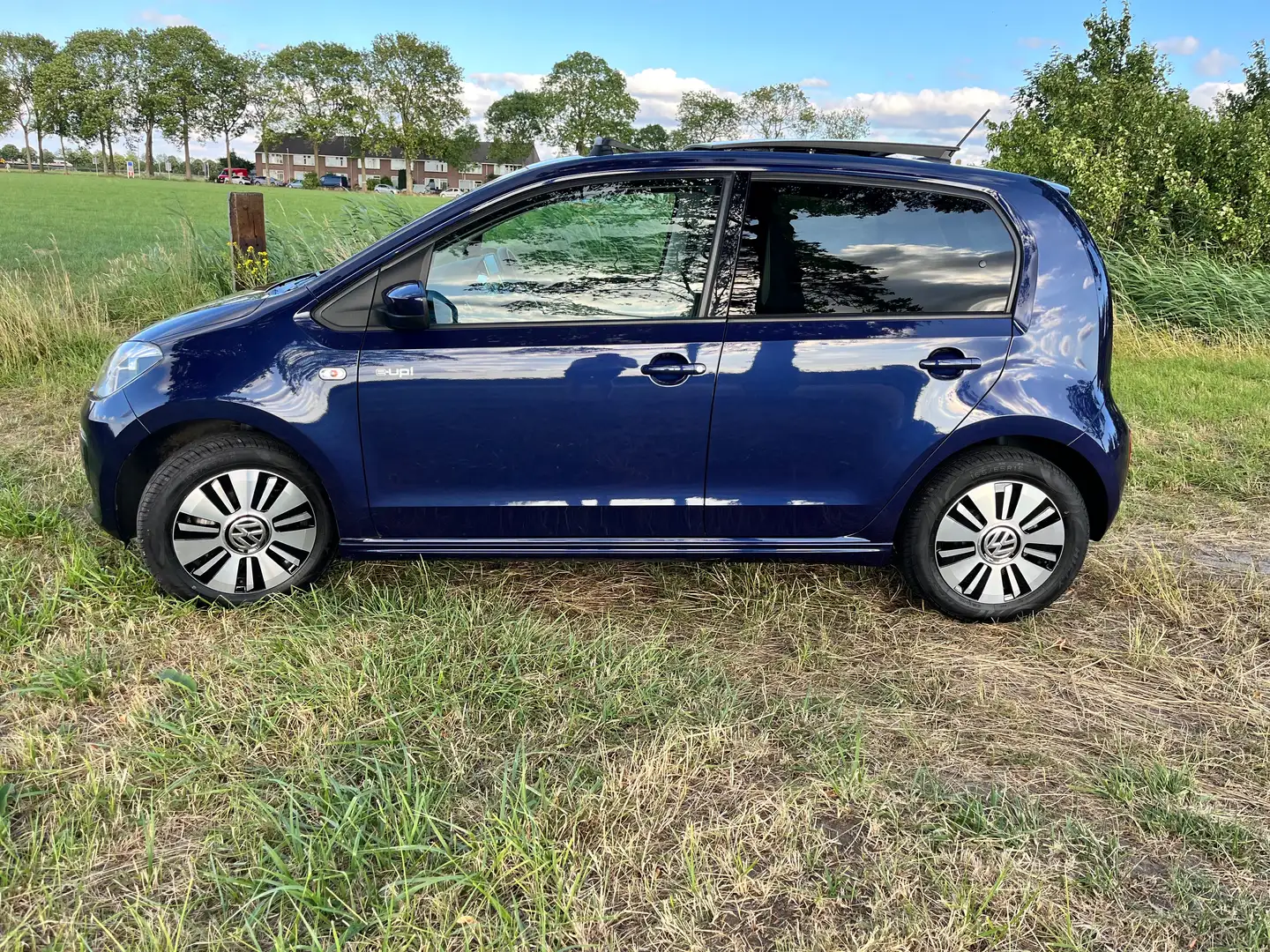 Volkswagen up! up! e-Up! Blue - 2