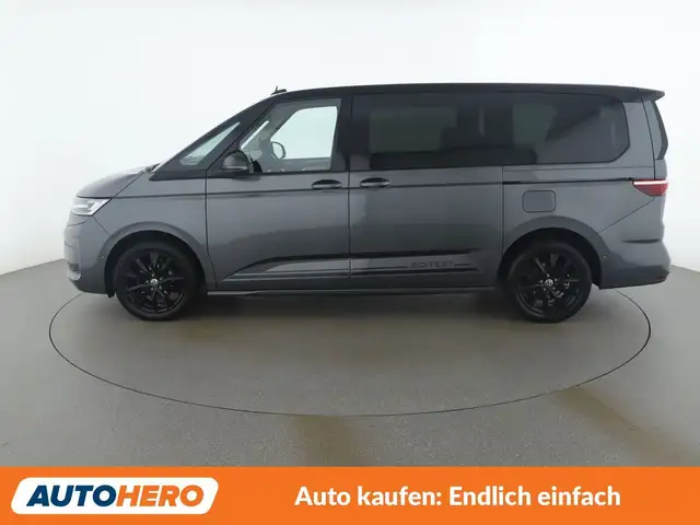 Volkswagen Multivan view 3