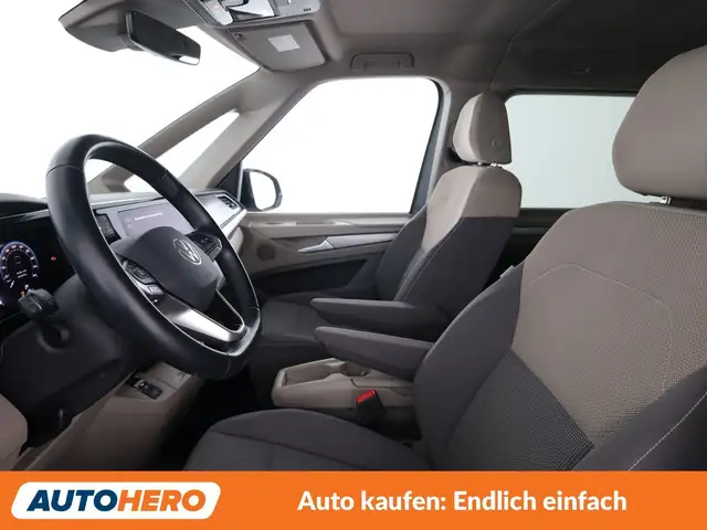 Volkswagen Multivan view 10