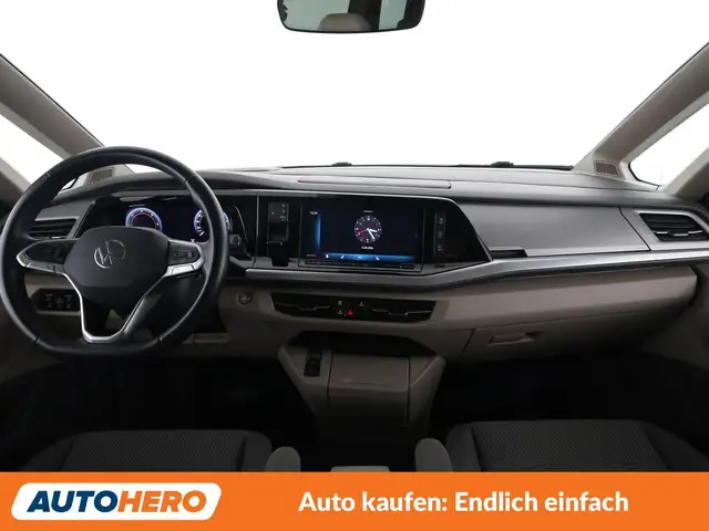Volkswagen Multivan view 12