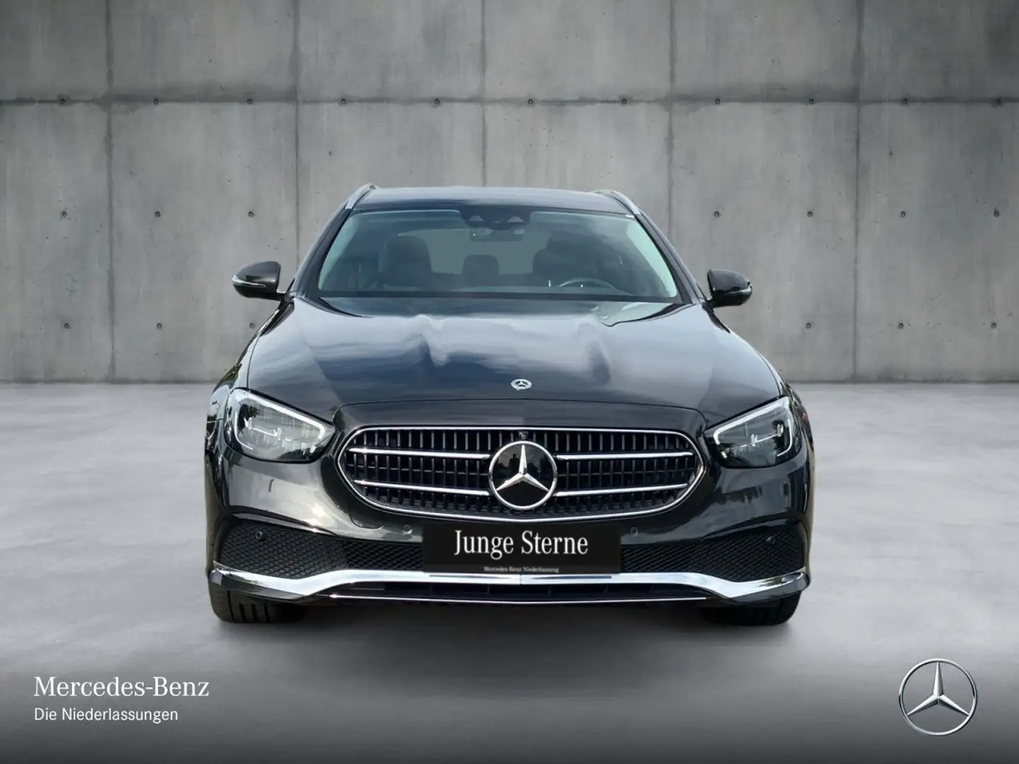 Mercedes-Benz E 300 de T 4M AVANTG+360+LED+FAHRASS+HUD+9G Grau - 2
