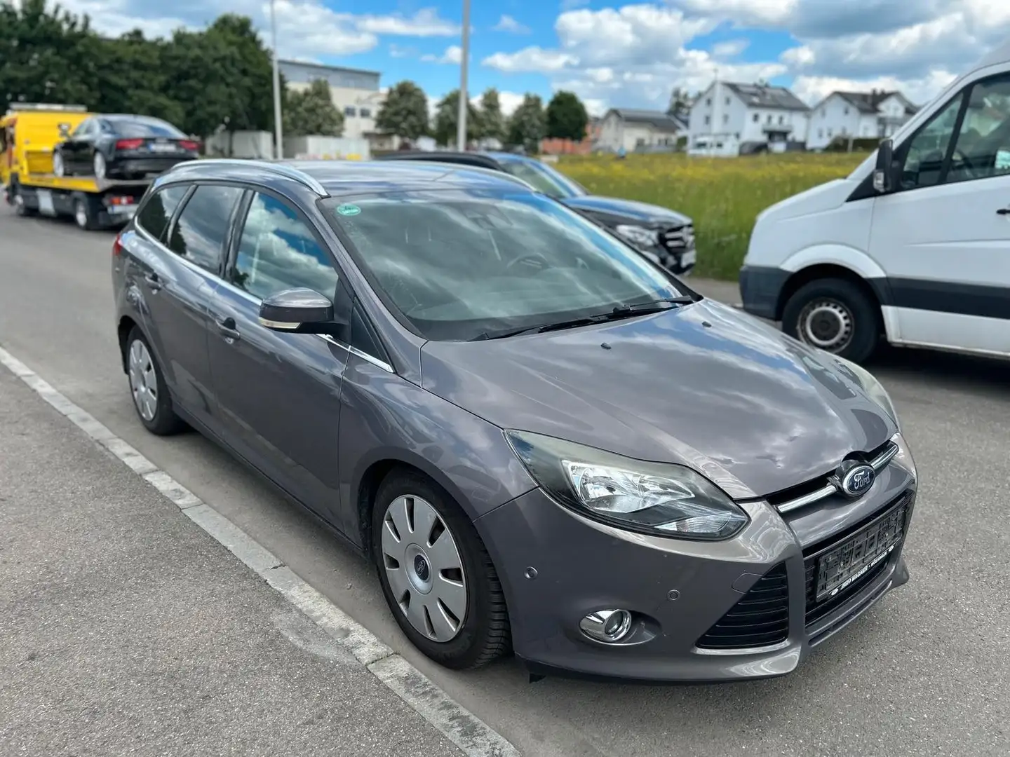 Ford Focus Turnier Titanium *LM*NAVI*SCHECKHEFT*AHK Grigio - 1
