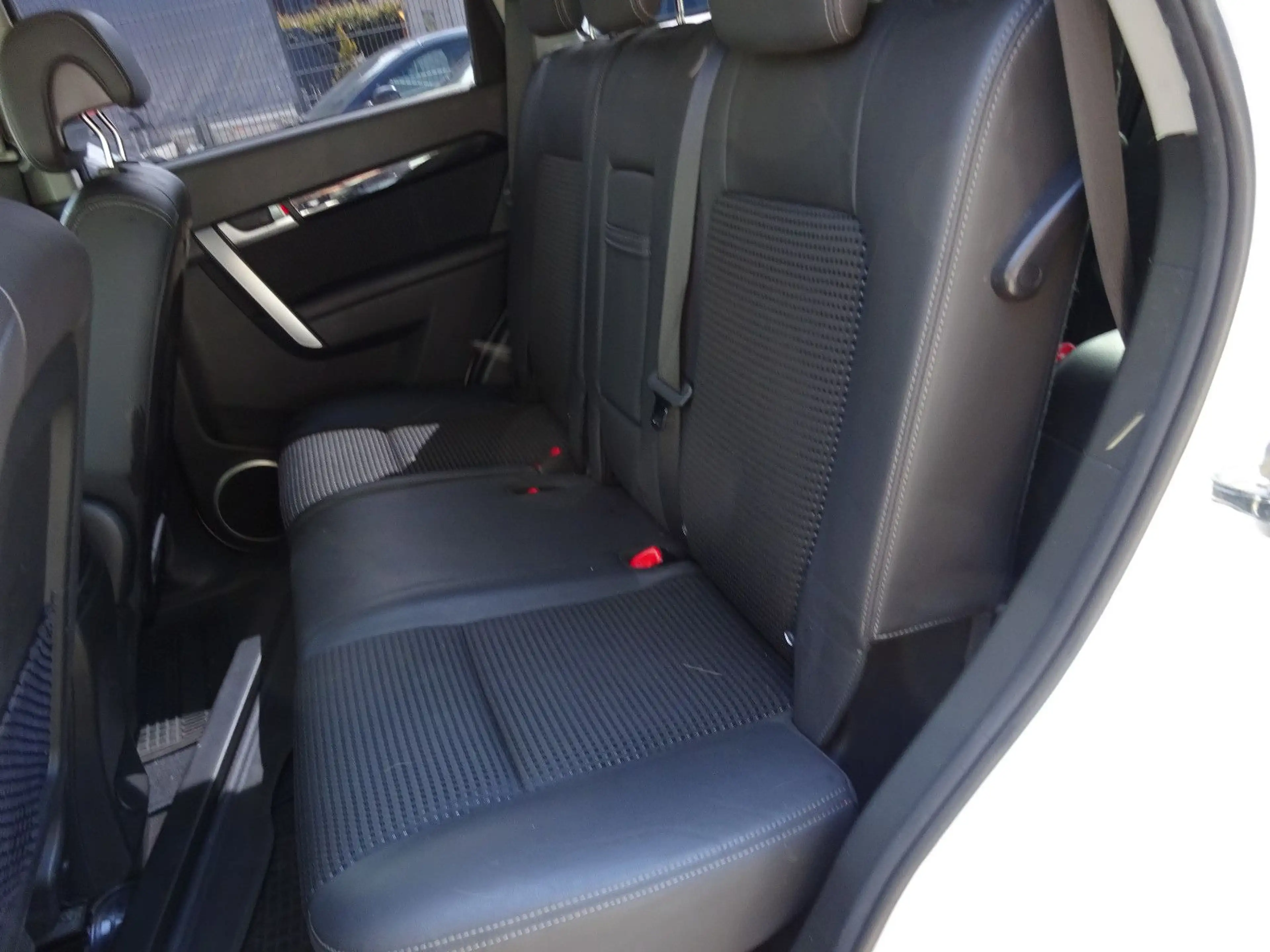 Chevrolet Captiva 2.2 D LT 2WD/Navi/1-Hand/RWK/7-Sitze — photo 10