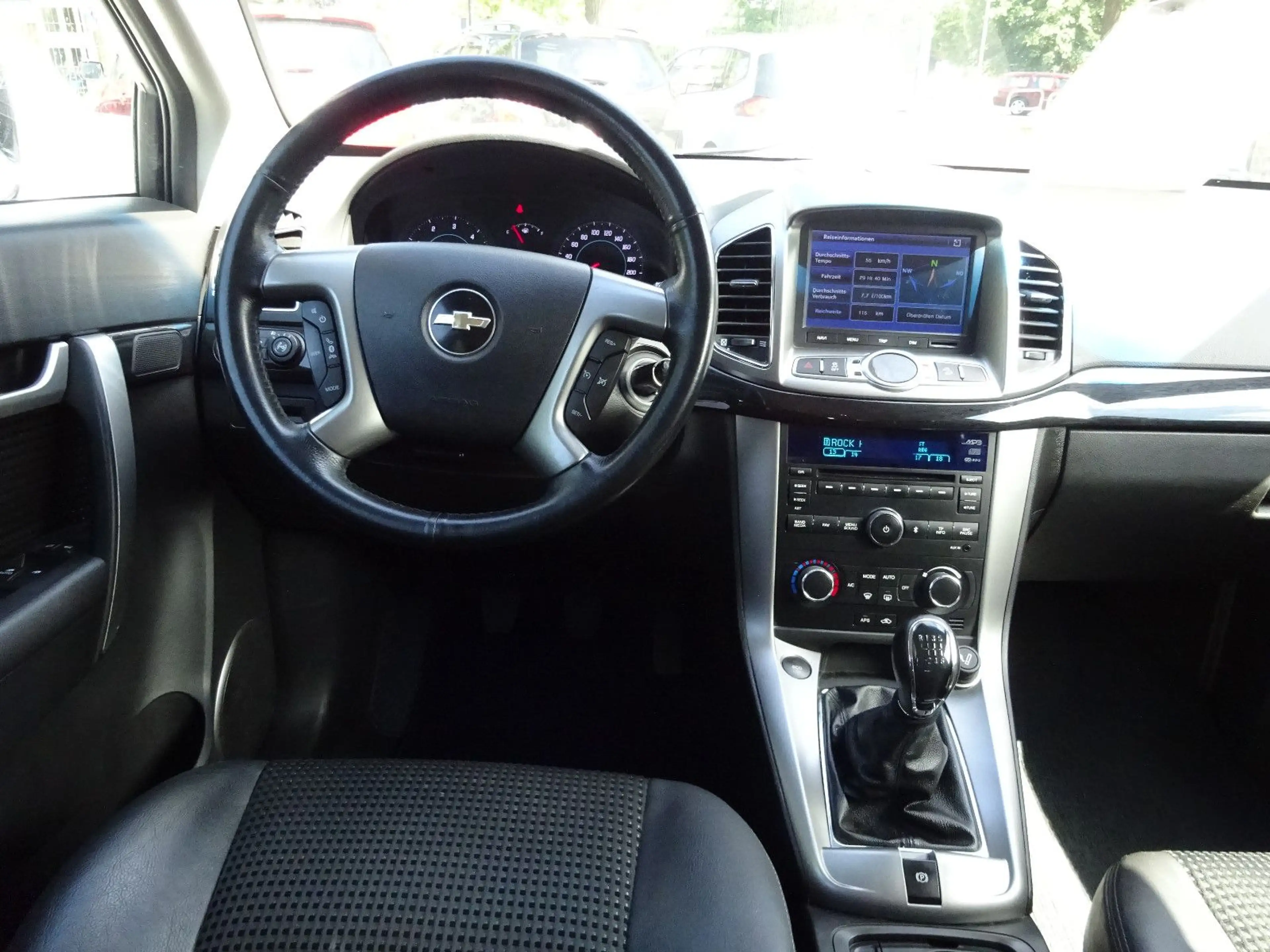 Chevrolet Captiva 2.2 D LT 2WD/Navi/1-Hand/RWK/7-Sitze — photo 11