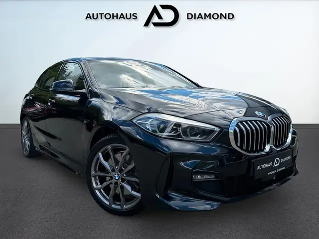 Bmw 120 i Limousine M SPORT PAKET * PANO * HEAD UP *