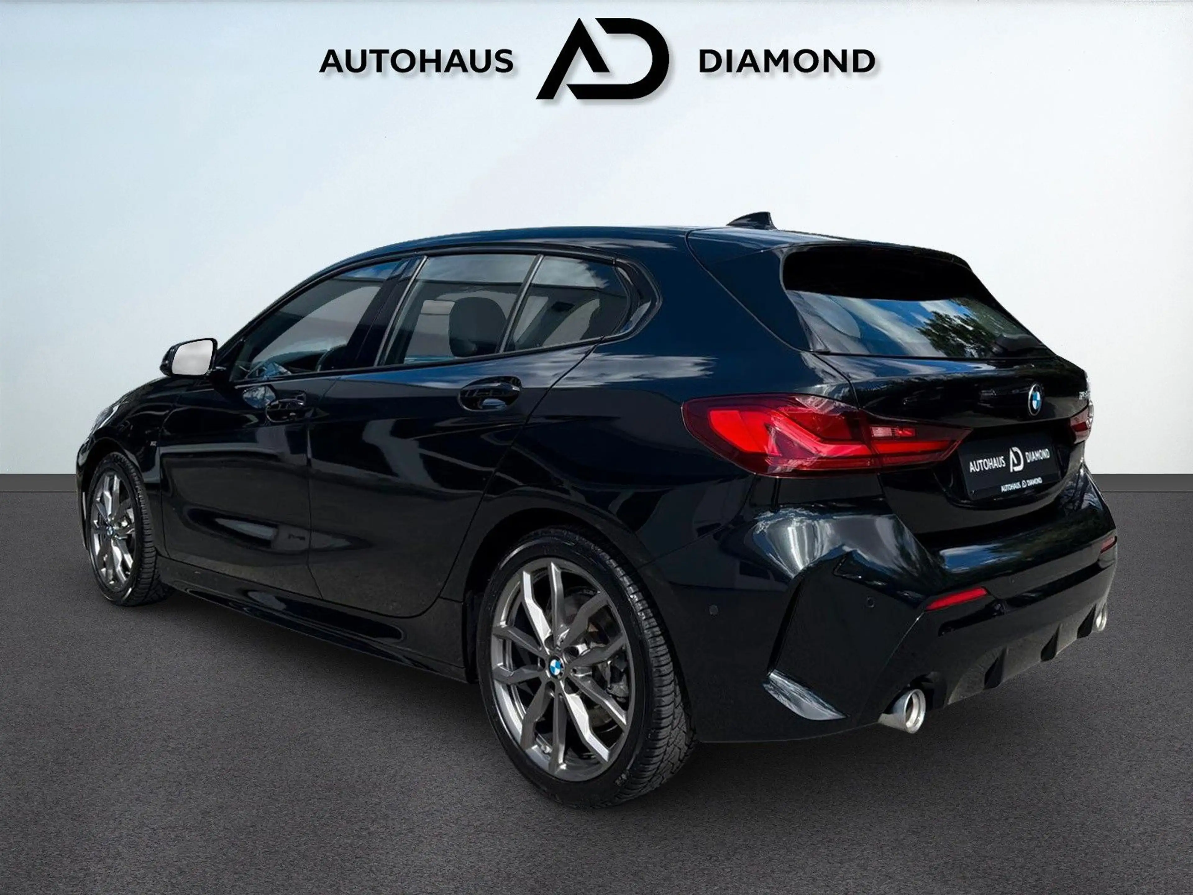 BMW 120 i Limousine M SPORT PAKET * PANO * HEAD-UP * — photo 7