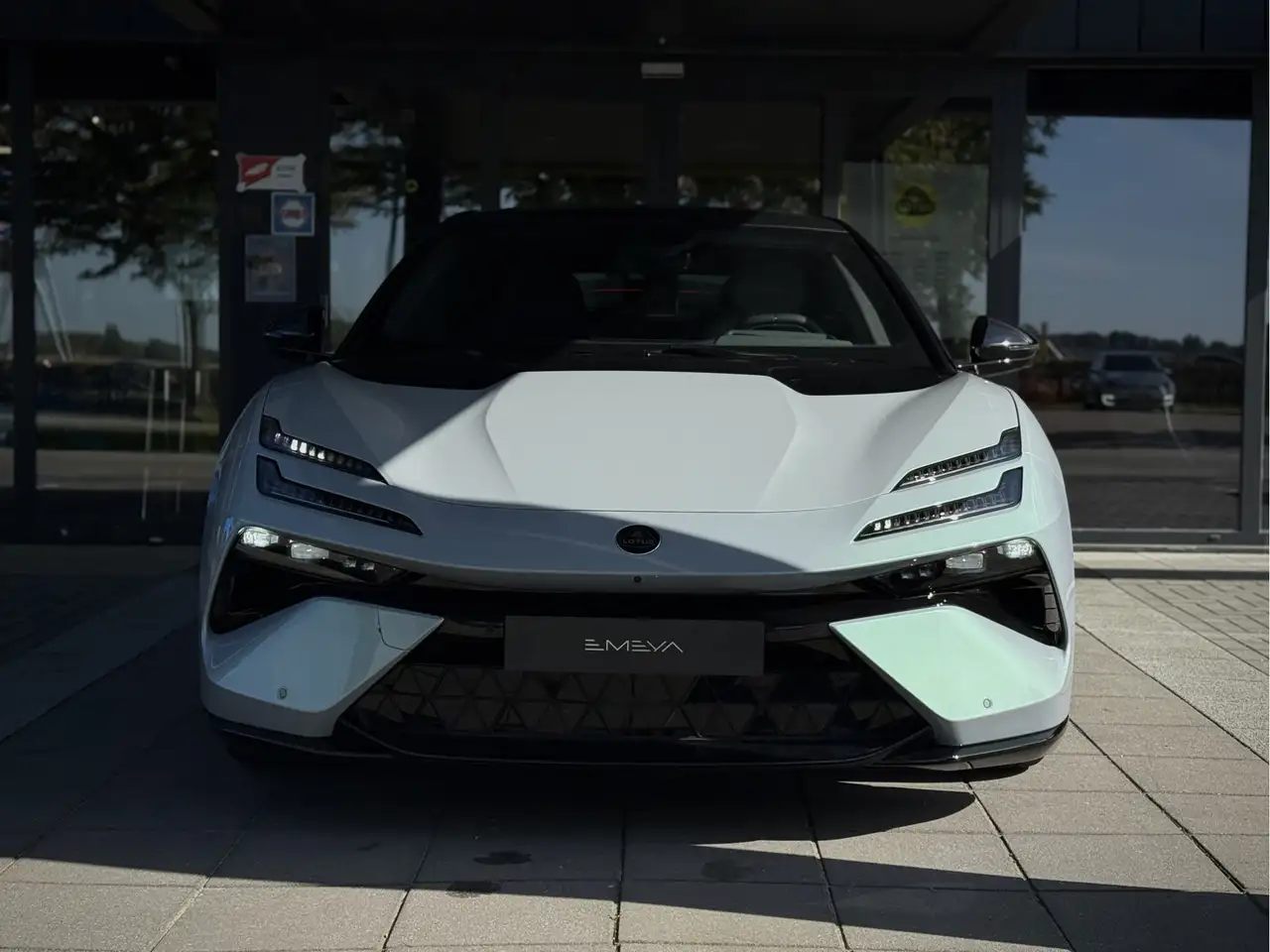 Lotus Emeya 2025