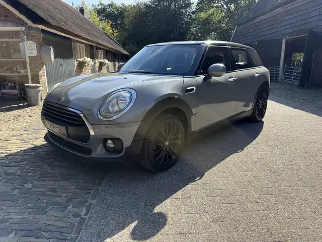 MINI One Clubman 1.5 Pepper. Moonwalk Grey !! Zeer mooi !!