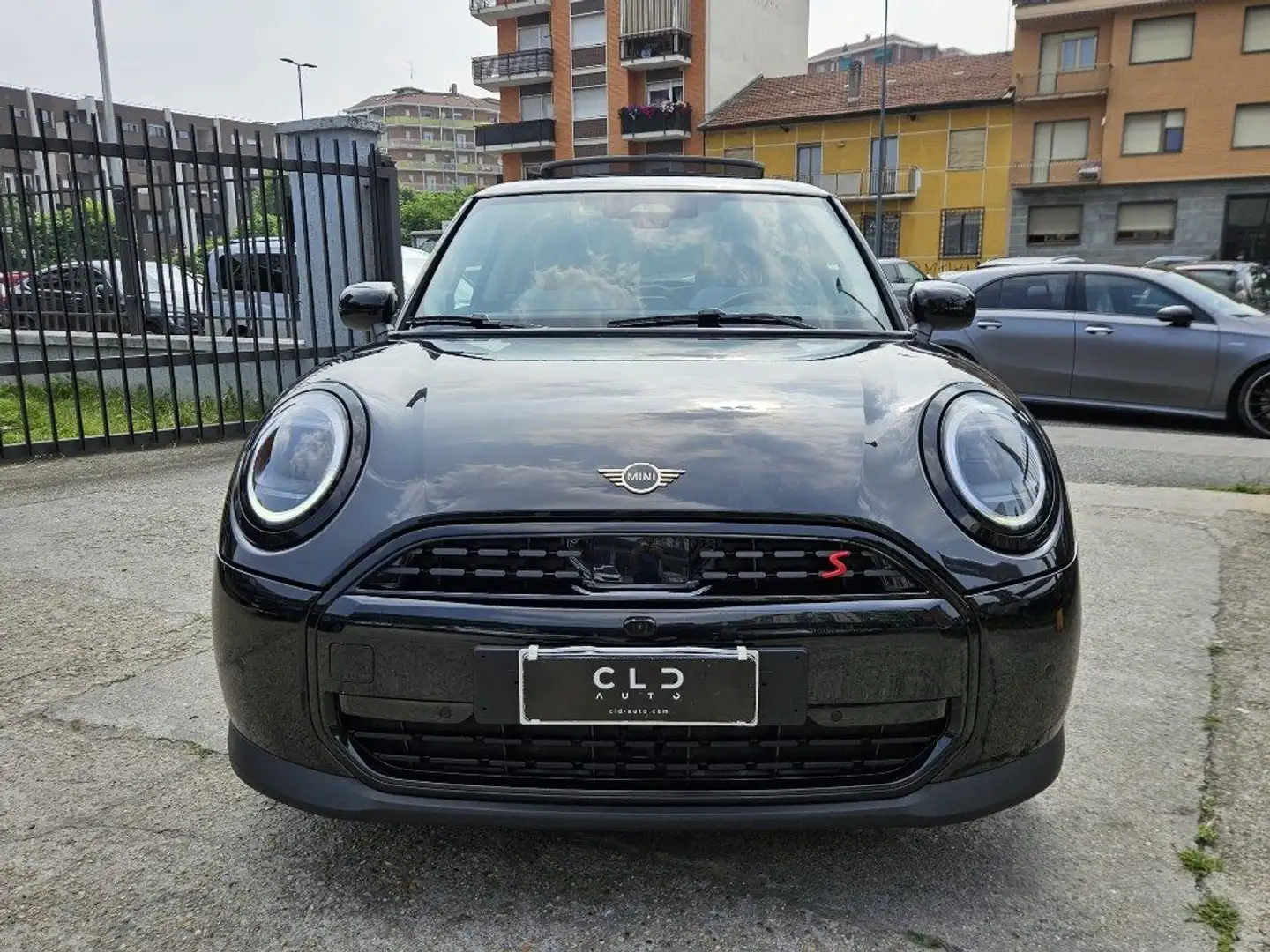MINI Cooper S Favoured Nero - 2
