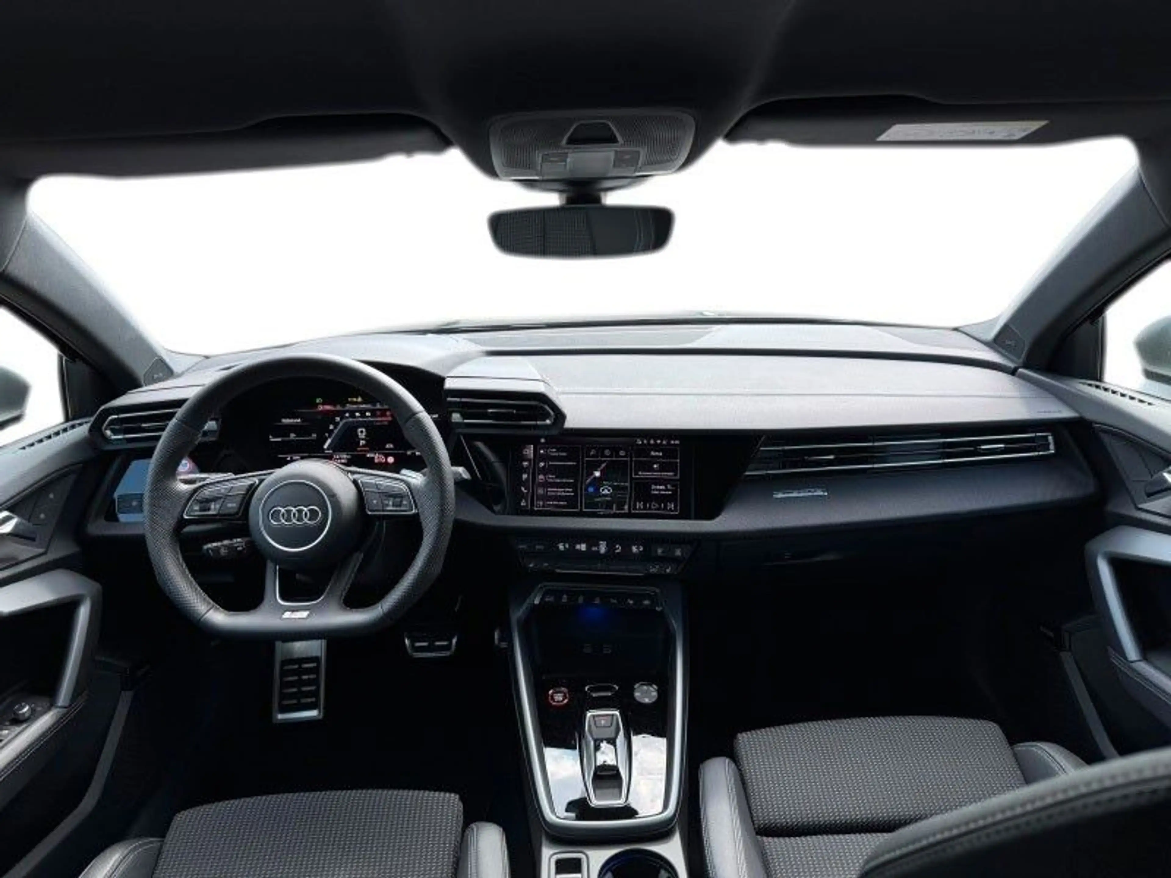Audi S3 Sportback 2.0 TFSI quattro — photo 11