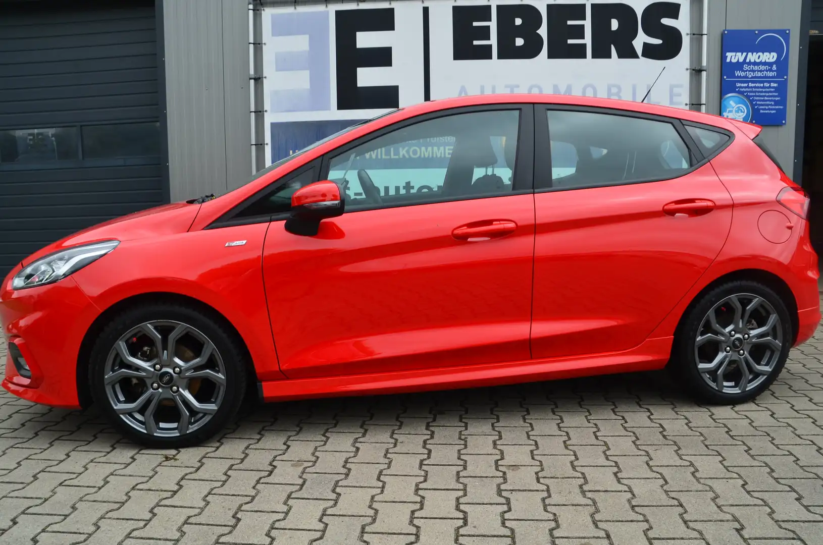 Ford Fiesta ST-Line PDC/LED/KLIMA/APP/GJ-REIFEN/TÜV Rojo - 2