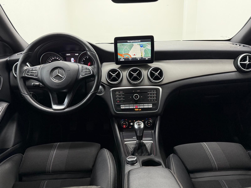 Mercedes-Benz CLA 180 * NAVI * TEMPOMAT * — photo 5